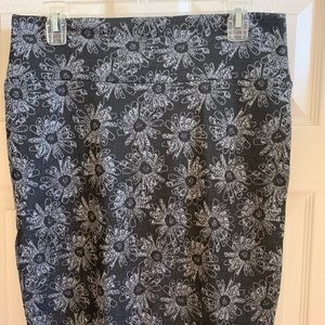 LuLaRoe Cassie